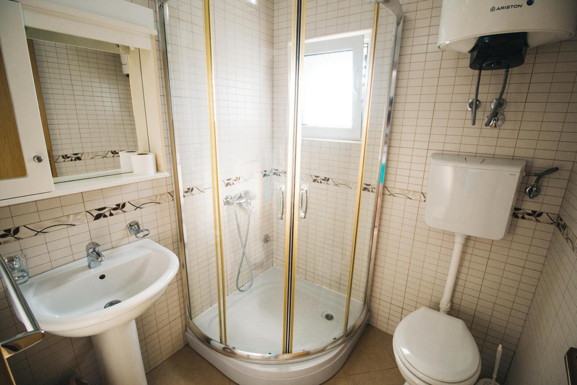 Apartments Hollaj Ulcinj Eksteriør billede